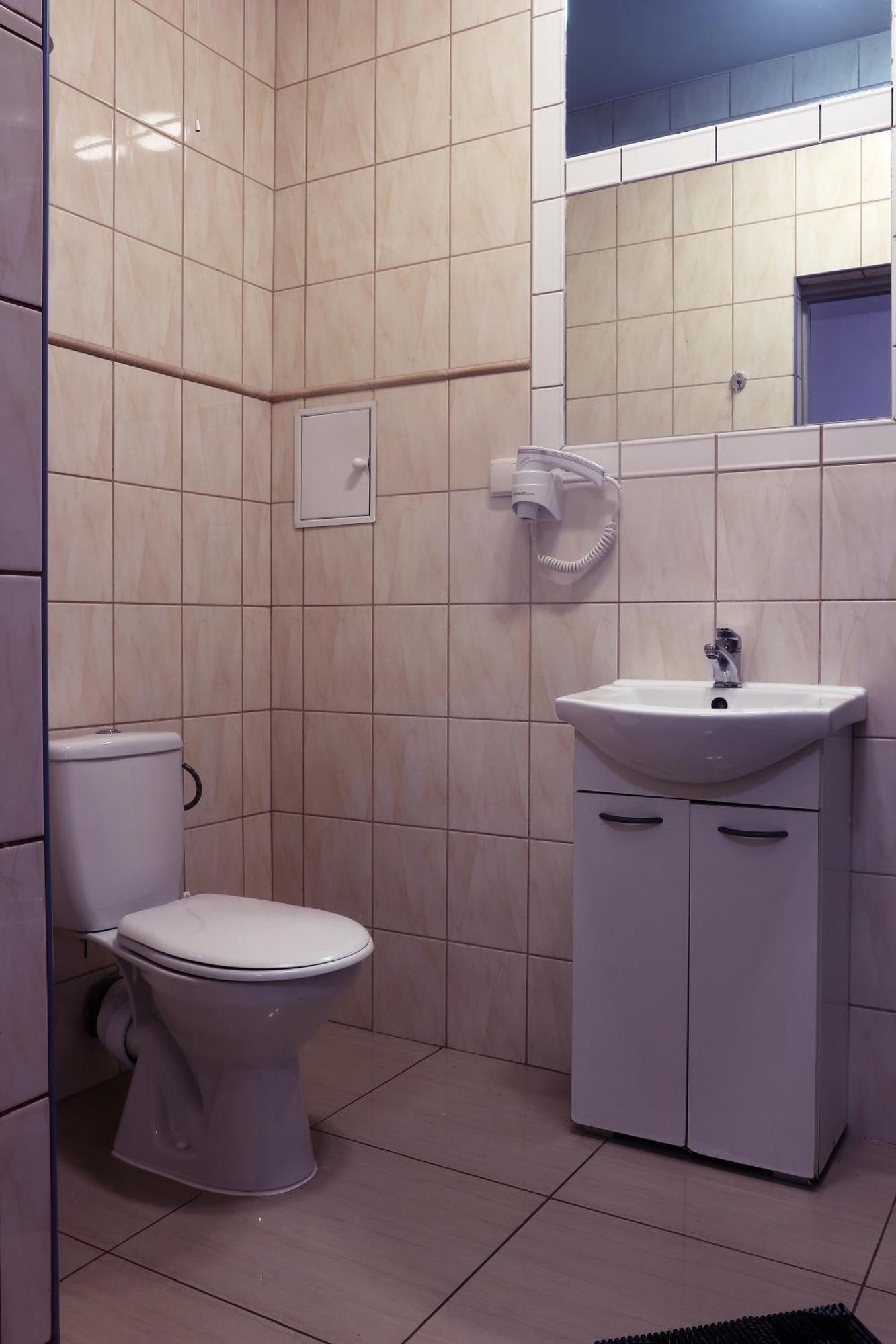 Hotel Dworek Wrocław Extérieur photo